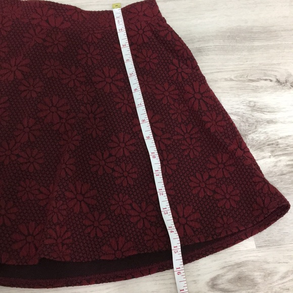 Joe B Burgundy & Black Floral Skirt - Picture 4 of 8